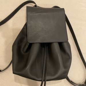 Tusting UK real leather backpack